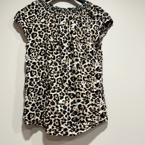 Faded Glory Black and Cream Ruched Cap Sleeve Blouse - Picture 3 of 4